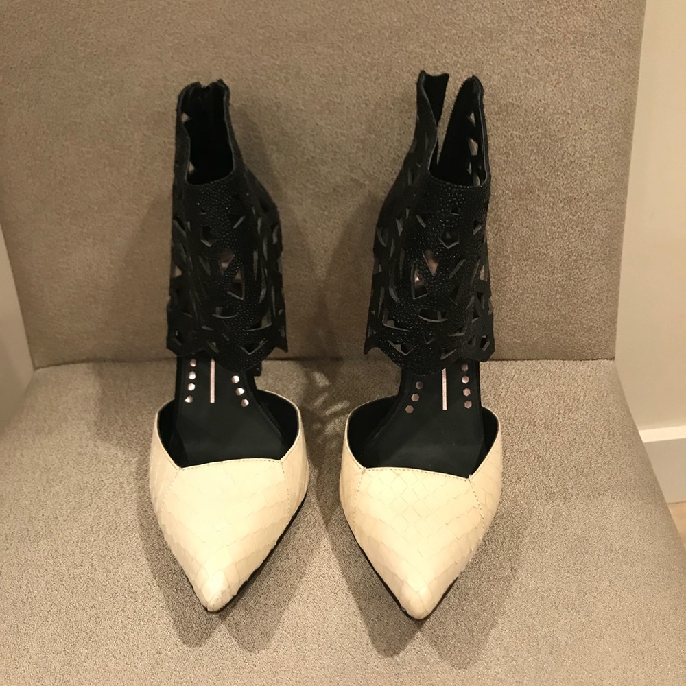 Dolce Vita Size 8.5 heels.